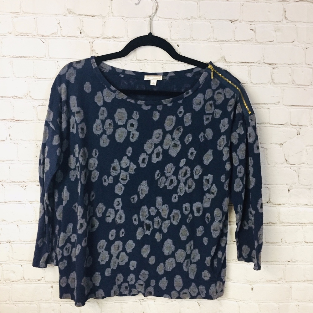 Gap | Women's Pullover Top Zipper Shoulder
